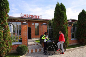 Гостиница Alpinist Hotel  Бишкек